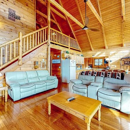 Lazy Bear Lodge سيفيرفيل المظهر الخارجي الصورة
