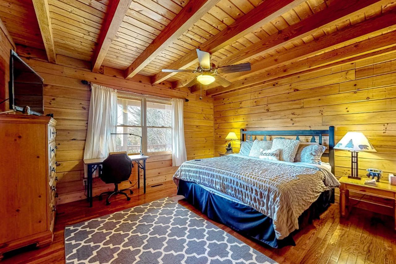 Lazy Bear Lodge سيفيرفيل المظهر الخارجي الصورة
