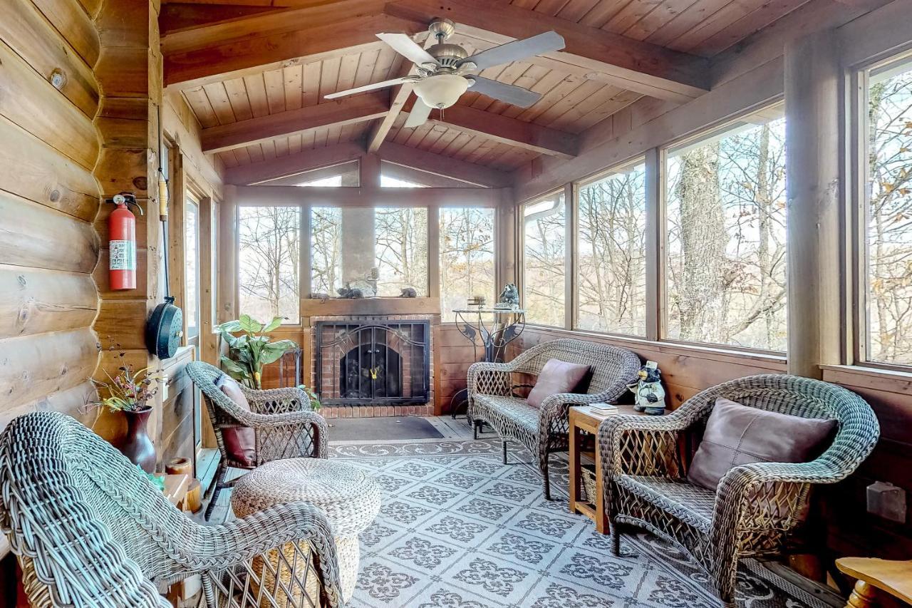 Lazy Bear Lodge سيفيرفيل المظهر الخارجي الصورة