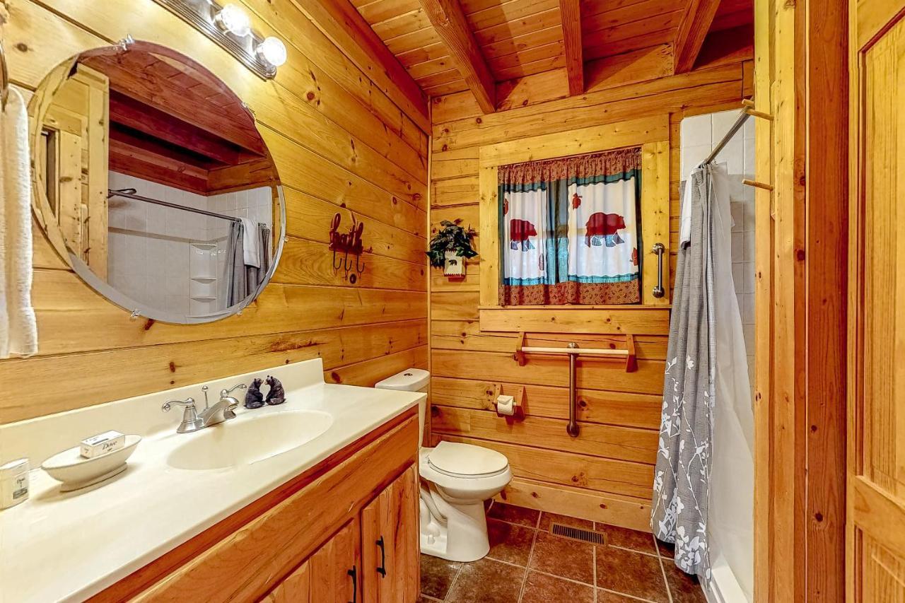 Lazy Bear Lodge سيفيرفيل المظهر الخارجي الصورة